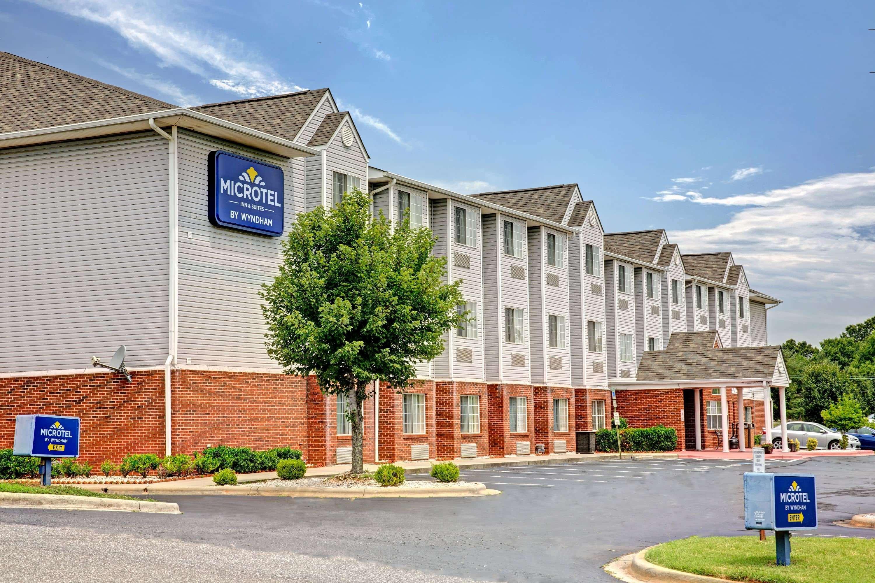 Microtel Inn & Suites By Wyndham Statesville Exterior foto