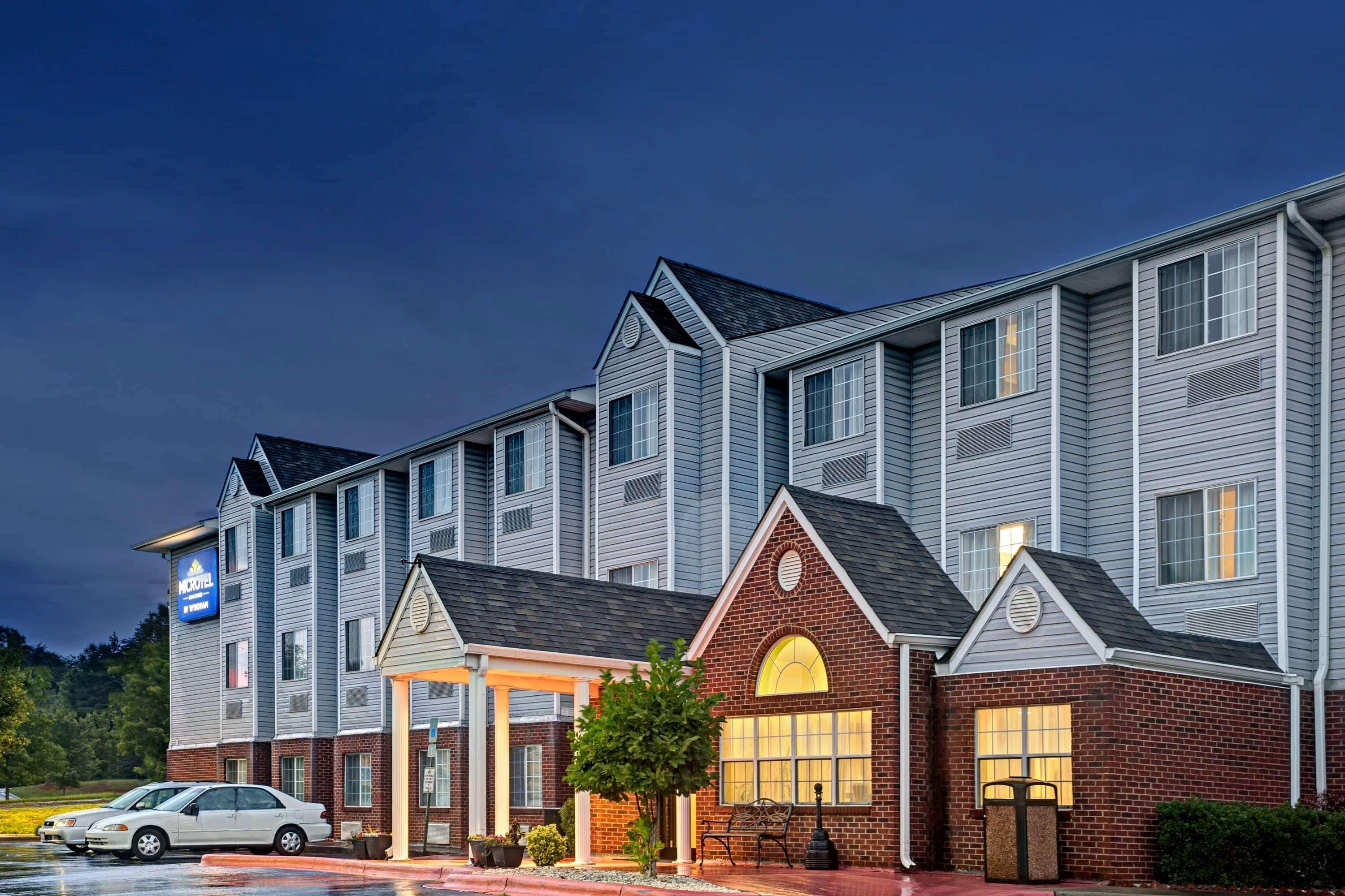 Microtel Inn & Suites By Wyndham Statesville Exterior foto